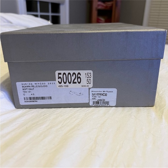 NIB Alexander McQueen Brown Leather Flats - Picture 6 of 6